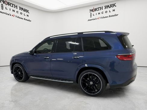 Used 2024 Mercedes-Benz GLS 450 4MATIC image 7