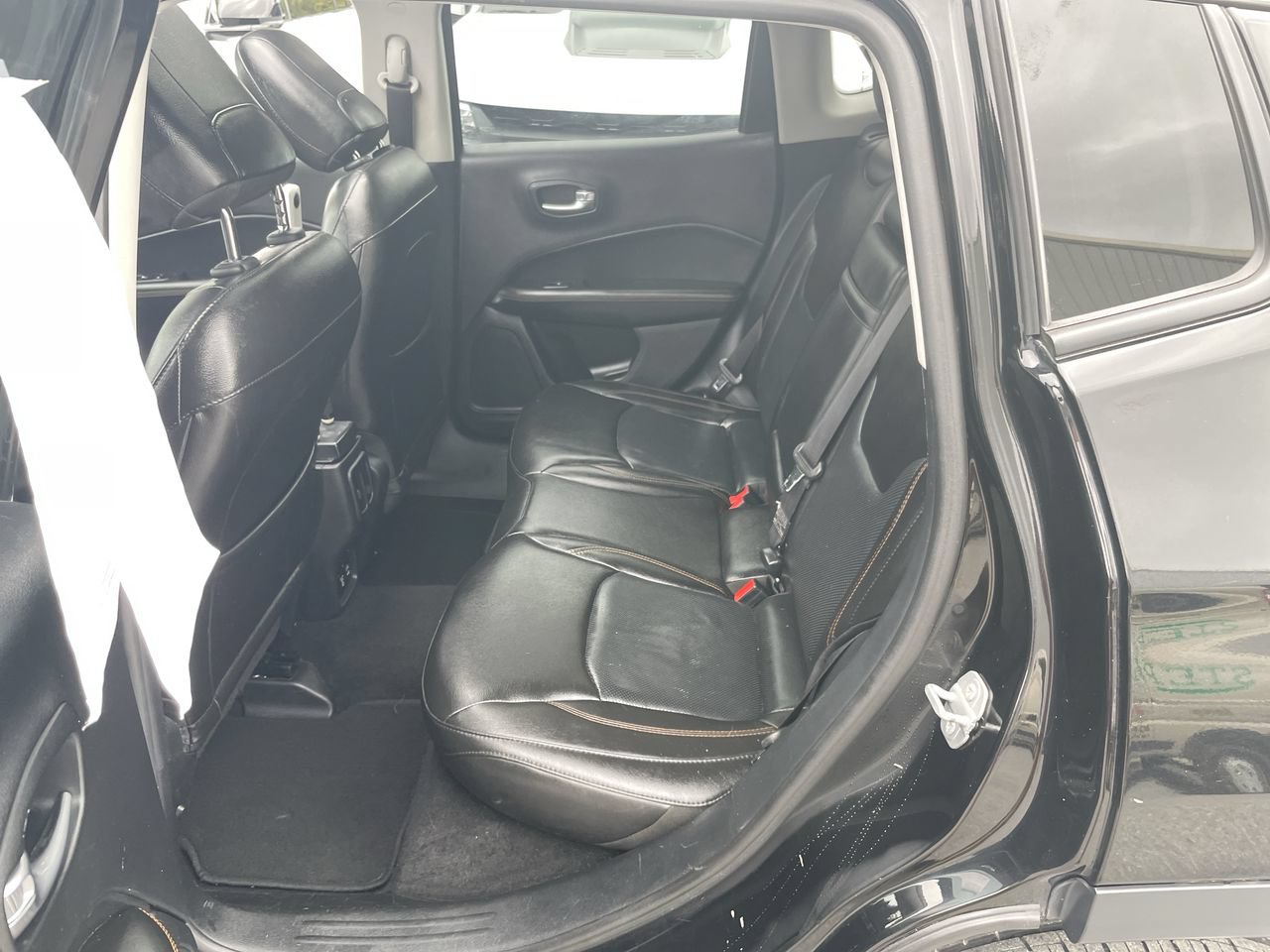 Used 2018 Jeep Compass Limited w/ Navigation Group AWD/4WD image 39