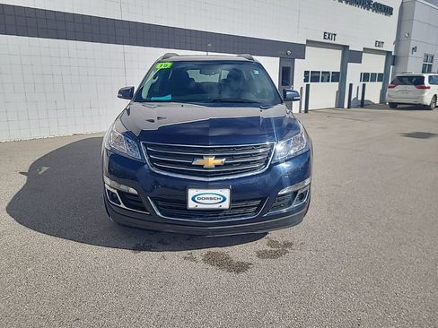 Used 2016 Chevrolet Traverse LT w/ Style and Technology Package image 8