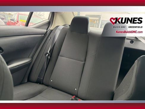 Used 2024 Nissan Sentra S image 37