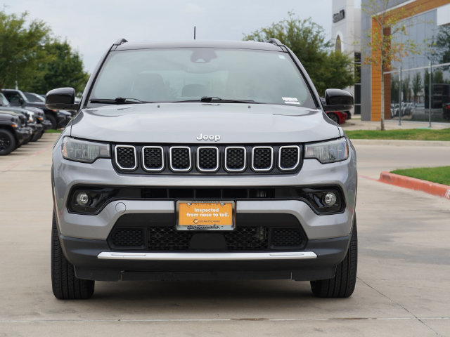 Certified 2024 Jeep Compass Limited AWD/4WD image 4