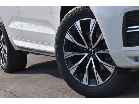 Certified 2023 Volvo XC60 B5 Core w/ Climate Package image 10