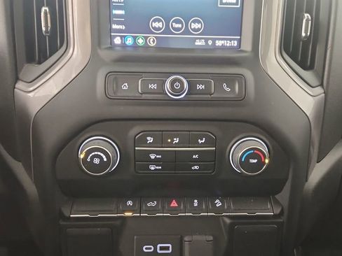 Used 2022 Chevrolet Silverado 1500 Custom Trail Boss w/ LPO, Dark Essentials Package image 17