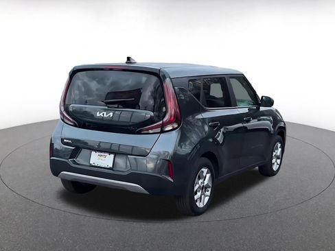 Used 2025 Kia Soul LX w/ LX Technology Package image 14