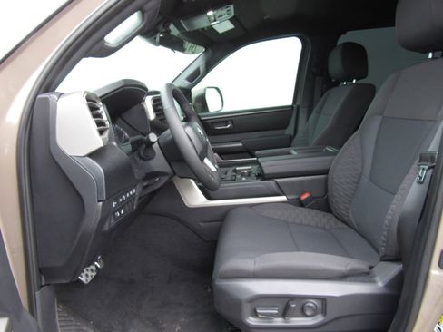 Certified 2026 Toyota Tundra SR5 w/ TRD Off-Road Package AWD/4WD image 13