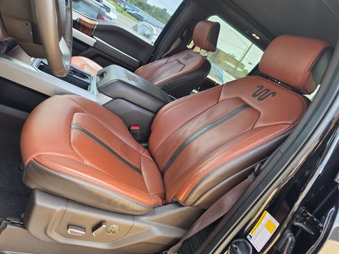 Used 2021 Ford F350 King Ranch w/ King Ranch Ultimate Package AWD/4WD image 6