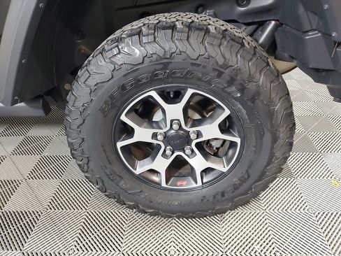Used 2020 Jeep Wrangler Unlimited Rubicon w/ Safety Group AWD/4WD image 9