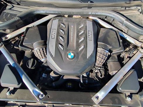 Used 2020 BMW X5 M50i w/ Executive Package image 23