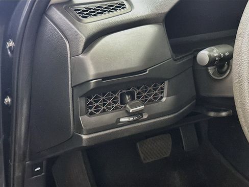 Used 2025 Honda Accord SE image 17