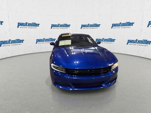 Used 2020 Dodge Charger SXT w/ Leather Interior Group image 3