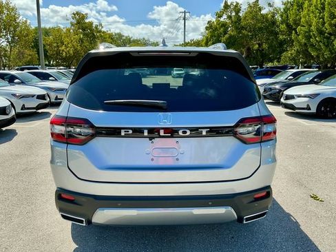 New 2026 Honda Pilot EX-L image 5
