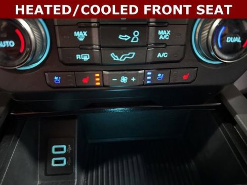 Used 2018 Ford F150 Raptor w/ Equipment Group 802A Luxury image 4