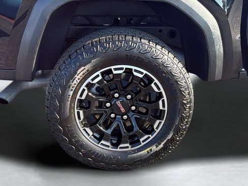 Used 2026 GMC Canyon AT4 AWD/4WD image 22