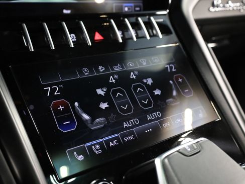 Used 2021 Lamborghini Urus image 29