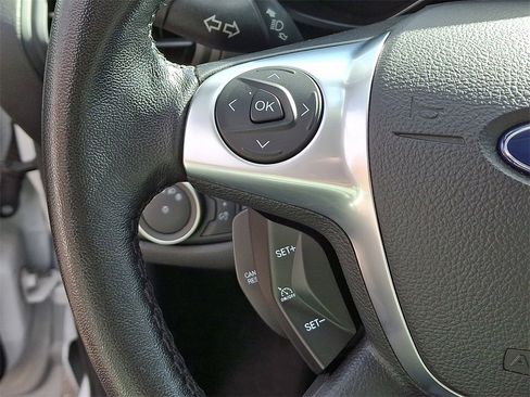 Used 2017 Ford C-MAX SE image 21