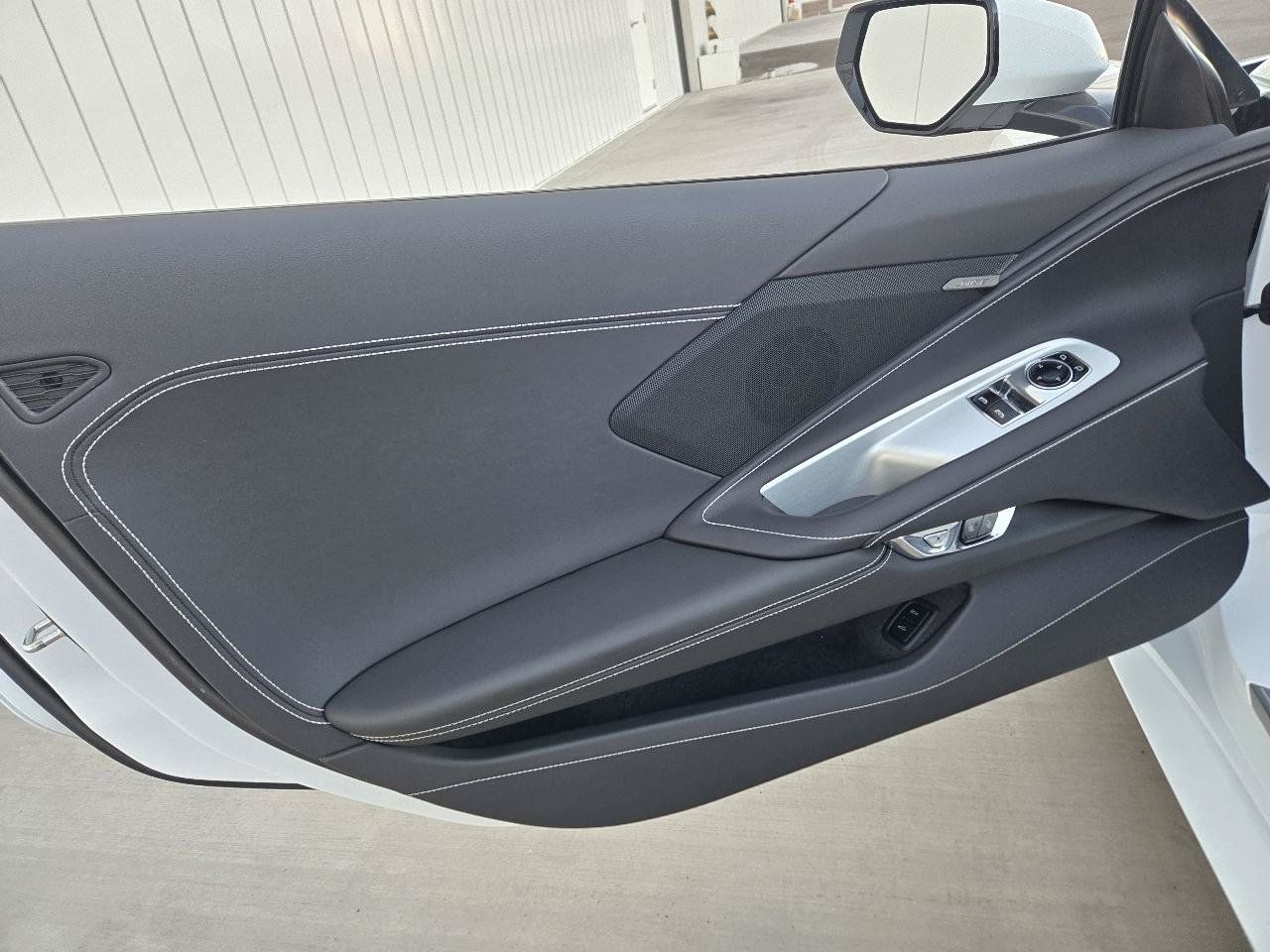 Used 2023 Chevrolet Corvette Stingray Coupe w/ 1LT RWD image 55