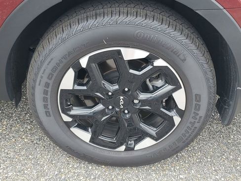 Used 2025 Kia Sorento S w/ Panoramic Sunroof Package FWD image 31