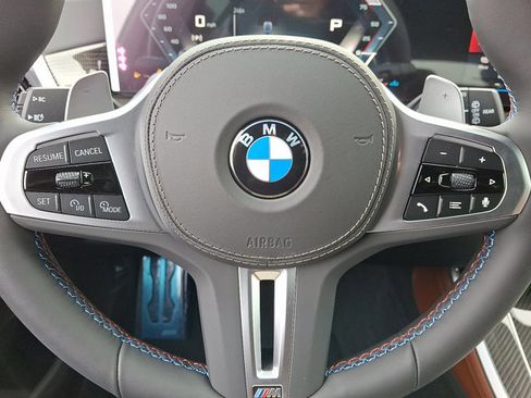 New 2026 BMW X5 M60i image 15