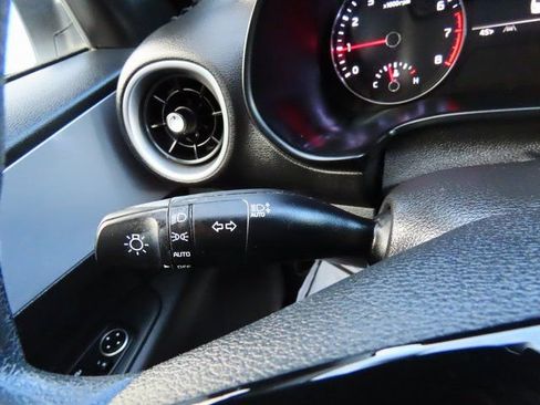 Used 2024 Kia Forte LXS image 32