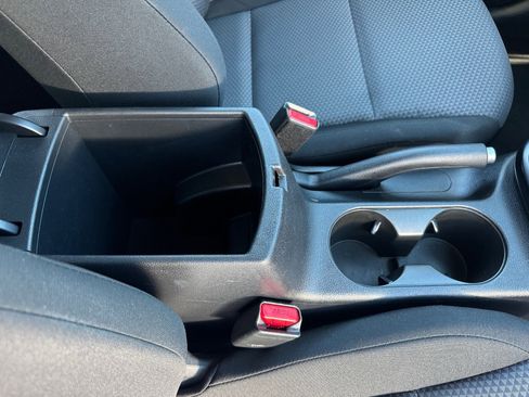 Used 2024 Kia Soul LX w/ Option Group 015 image 17