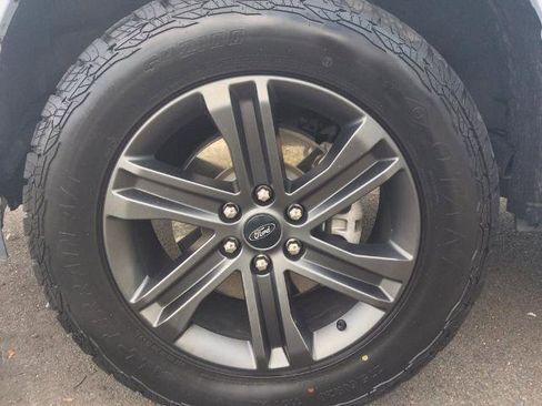 Certified 2022 Ford F150 XLT w/ Equipment Group 302A High image 13