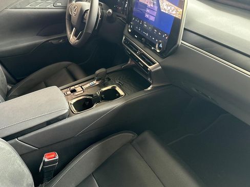 New 2026 Lexus RX 350 AWD/4WD image 17