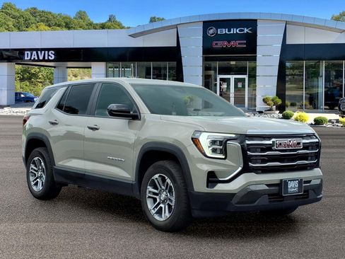 Used 2026 GMC Terrain Elevation AWD/4WD image 1