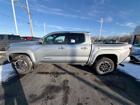 New 2026 Toyota Tacoma TRD Sport image 5