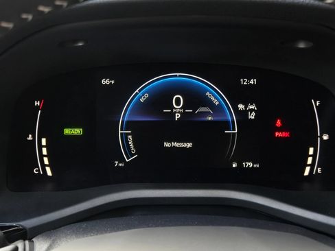 Used 2026 Toyota Camry SE FWD image 21