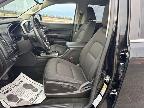 Used 2017 GMC Canyon SLE image 12