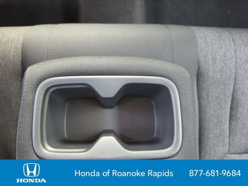 Used 2025 Honda Accord LX image 31