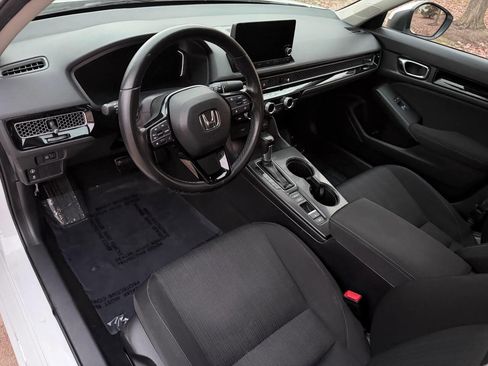 Used 2022 Honda Civic EX image 10