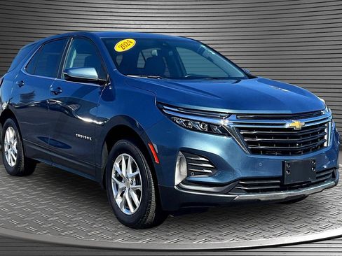 Used 2024 Chevrolet Equinox LT image 1