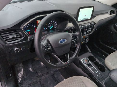 Used 2021 Ford Escape SE w/ Convenience Package image 10