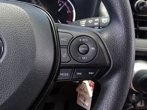 Used 2024 Toyota RAV4 LE FWD image 35