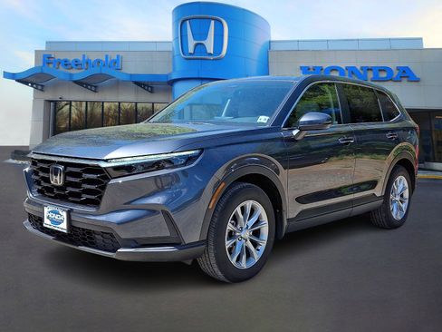 Certified 2024 Honda CR-V EX image 3