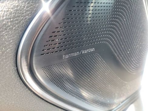 Used 2022 RAM 1500 Limited AWD/4WD image 11