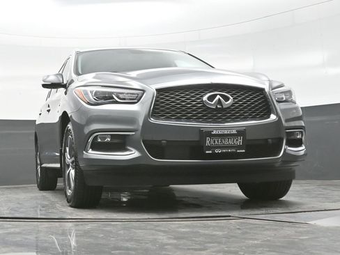 Used 2017 INFINITI QX60 Base w/ Premium Plus Package image 19