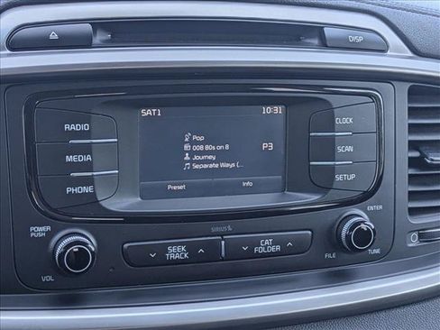 Used 2018 Kia Sorento L FWD image 13