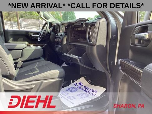 Used 2021 Chevrolet Silverado 1500 LT AWD/4WD image 11
