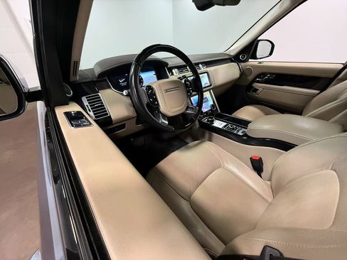 Used 2019 Land Rover Range Rover Supercharged AWD/4WD image 59