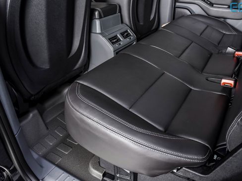 New 2025 INEOS Grenadier Fieldmaster Edition image 18