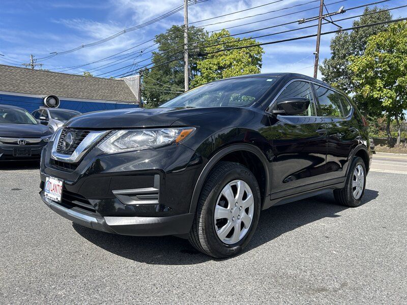 Used 2020 Nissan Rogue S AWD/4WD image 1