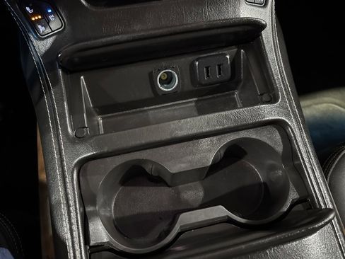 Used 2016 GMC Yukon XL Denali w/ Open Road Package image 25