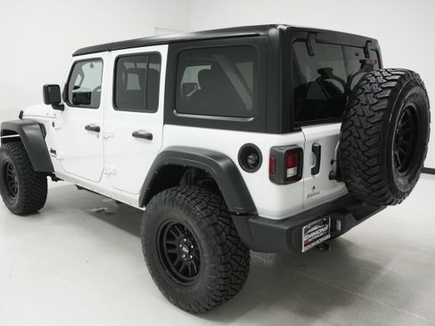 Used 2023 Jeep Wrangler Unlimited Sport AWD/4WD image 6