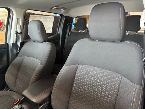 New 2025 Ford Ranger XLT w/ FX4 Off-Road Package image 32