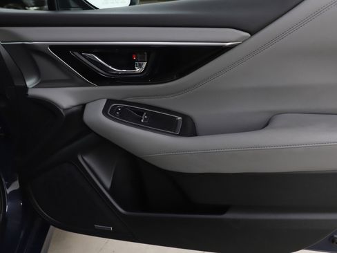 Used 2024 Subaru Legacy Limited image 9