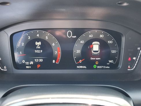 Certified 2025 Acura ADX A-Spec AWD/4WD image 10