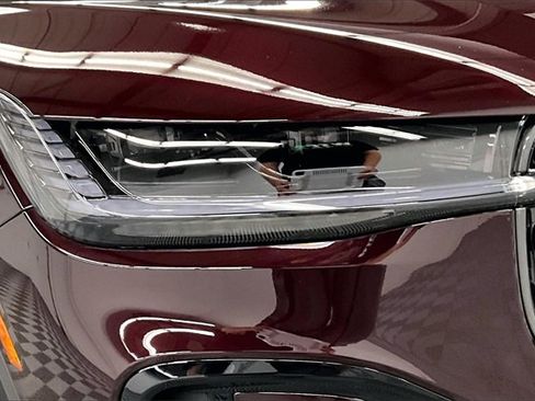 Used 2025 Lincoln Nautilus Premier w/ Jet Appearance Package image 29