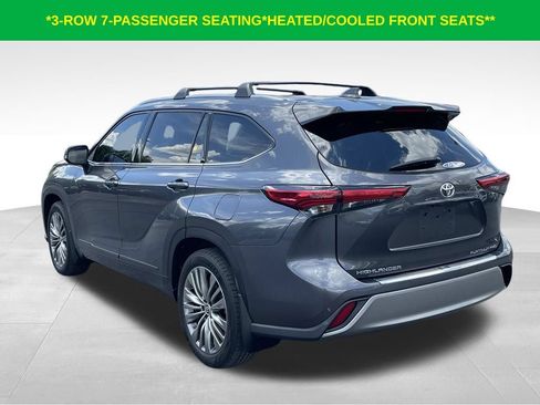 Used 2020 Toyota Highlander Platinum AWD/4WD image 10